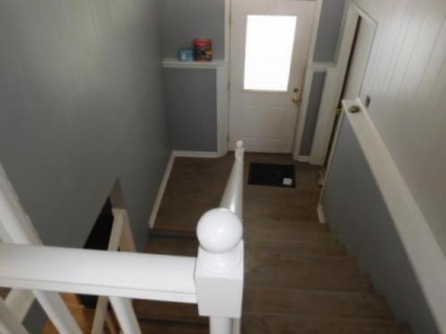 1029 N Linden Ave - Photo 3 of 6