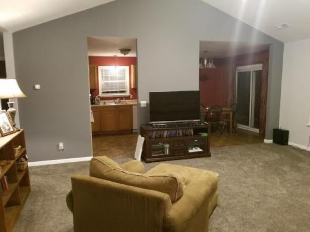 4111 Hidden Creek Ct - Photo 3 of 6