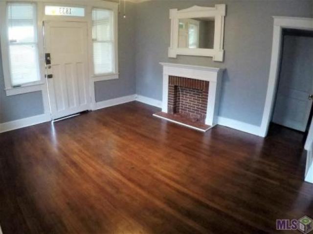 1833 Wisteria St - Photo 3 of 6