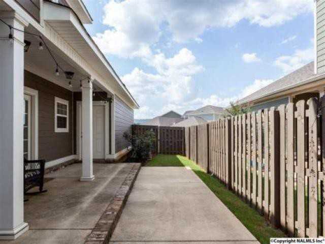 1124 Pegasus Dr NW - Photo 2 of 6