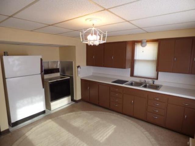 1316 Melrose St - Photo 2 of 6