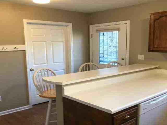 5142 Ogilvie Ave - Photo 3 of 6