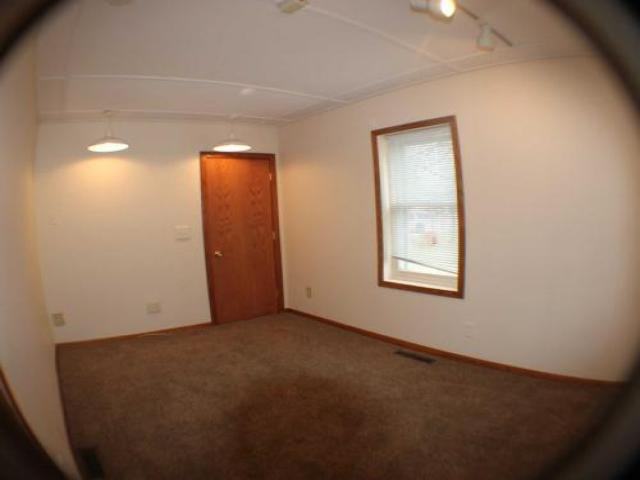 807 Parkview Ave - Photo 2 of 6