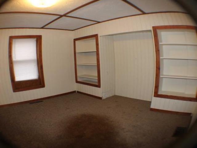 807 Parkview Ave - Photo 3 of 6