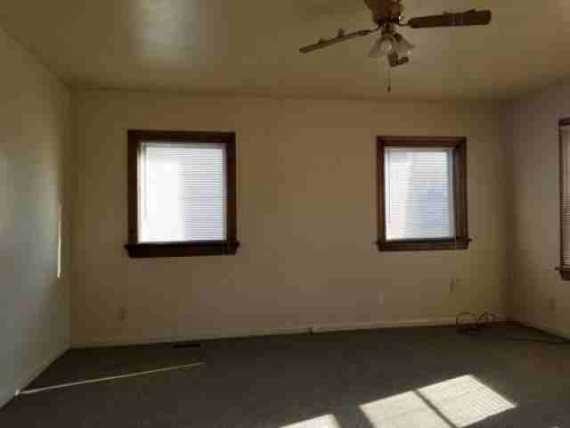 2204 Logan St - Photo 3 of 4