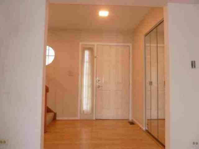 1028 Oak Ridge Dr - Photo 2 of 6