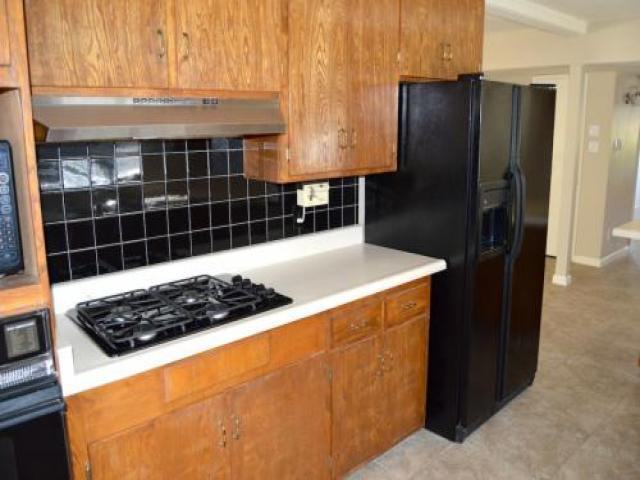 45 W State St - Photo 2 of 10