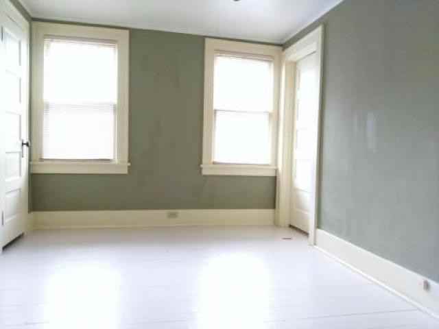 516 River Ave - Photo 2 of 6