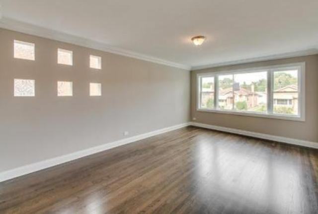 11618 S Artesian Ave - Photo 3 of 6