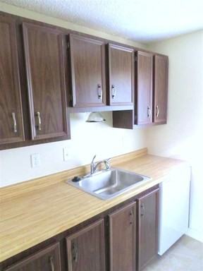 3879 NE 152nd Ave - Photo 2 of 14