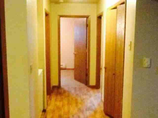 712 F Ave - Photo 2 of 4