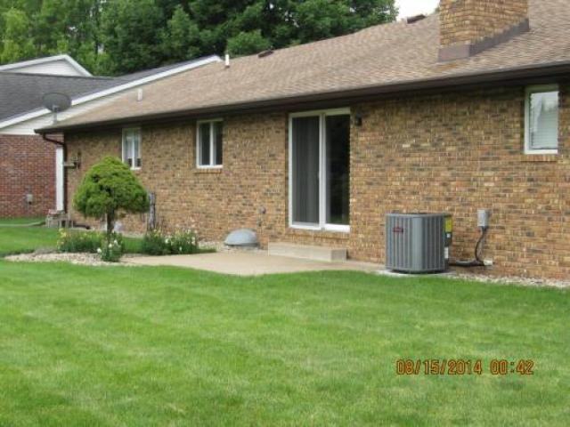 232 S Missouri Ave - Photo 2 of 6