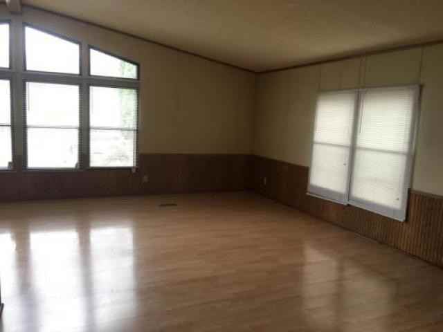 119 Cottonwood Dr - Photo 2 of 4