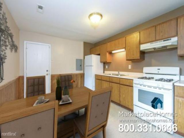 2059 219th Pl - Photo 3 of 6