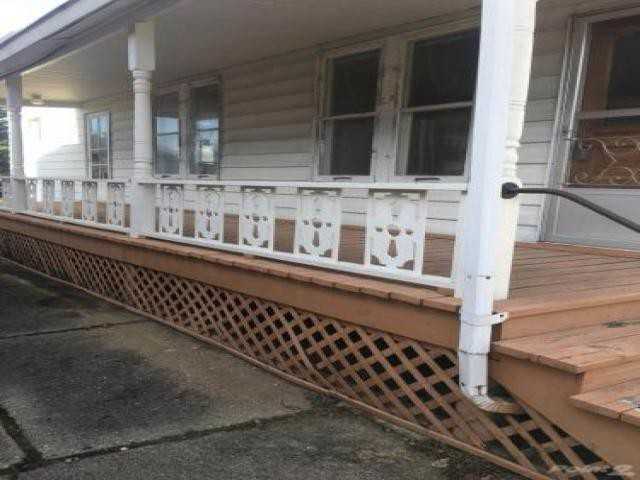 1229 Grant St - Photo 2 of 6