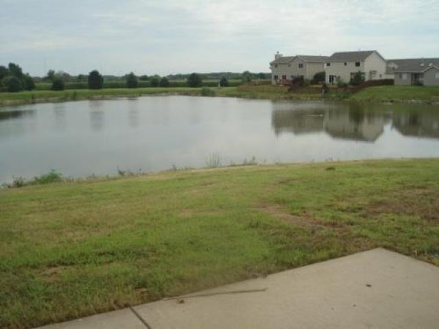 962 Anndon Ln - Photo 2 of 6