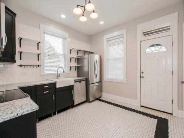 2867 N Kimball Ave - Photo 2 of 3