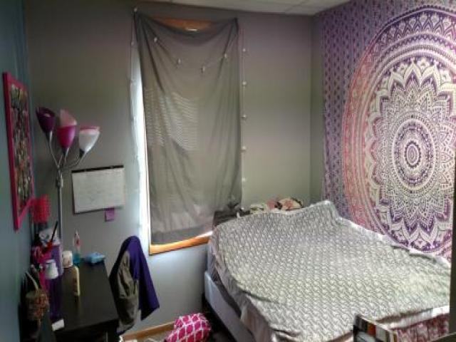 477 W Wabasha St - Photo 3 of 6