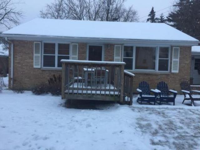 1004 Plaister Ave - Photo 2 of 5