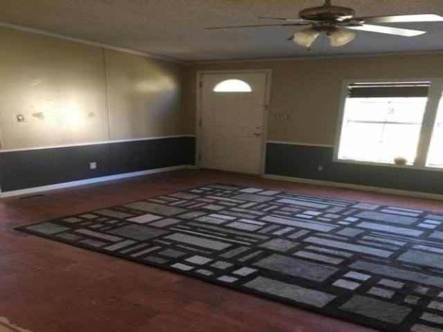 125 Stillwater Dr - Photo 3 of 6