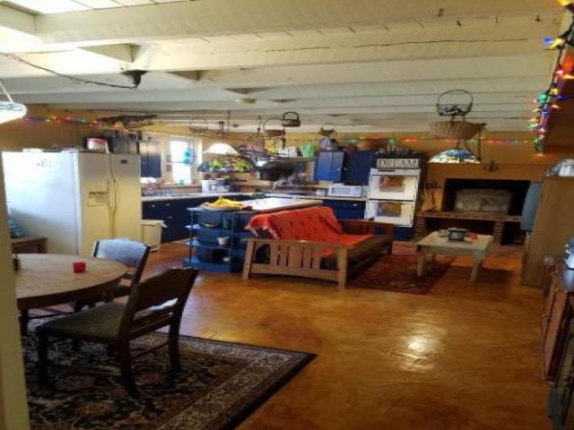 1072 Whippoorwill Ln - Photo 3 of 3