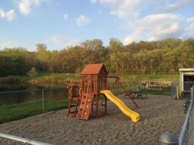 1620 10th Ave - Photo 2 of 6