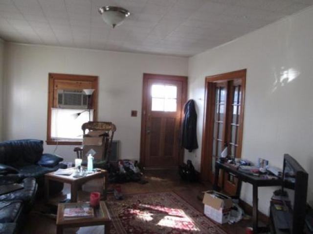 809 E Normal St - Photo 2 of 6