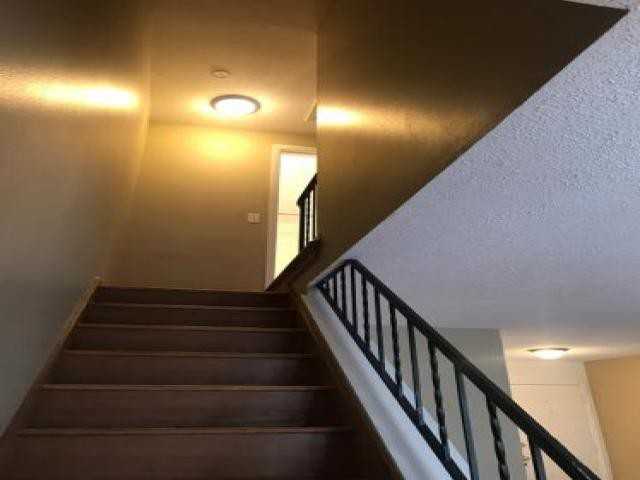 13 Sutton Ct - Photo 3 of 6