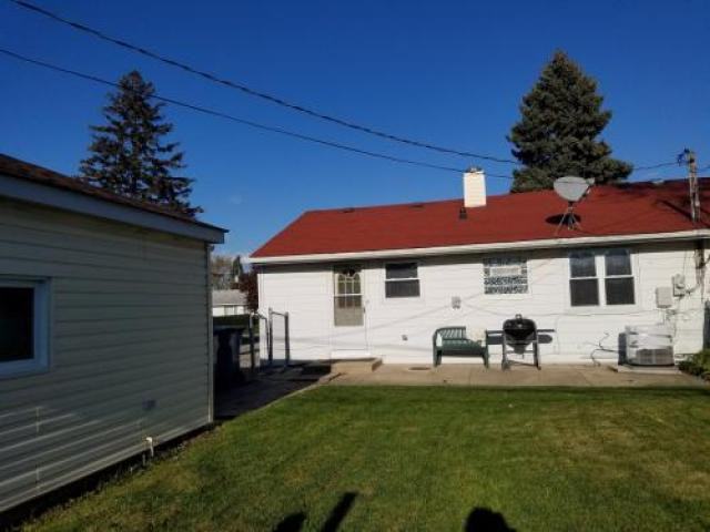 8780 S Duffy Ave - Photo 2 of 6