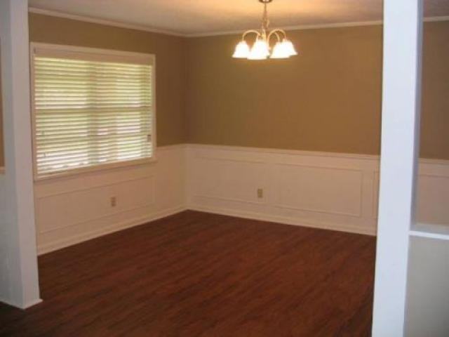 2329 Heritage Dr - Photo 3 of 6