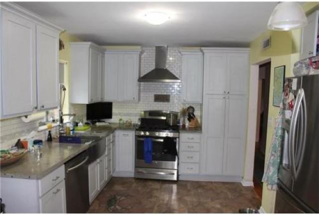 3828 Hillcrest Ln - Photo 3 of 4