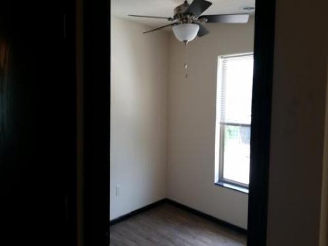 1038 Newton Rd - Photo 3 of 3