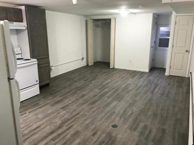 10520 Highland Ave - Photo 3 of 6