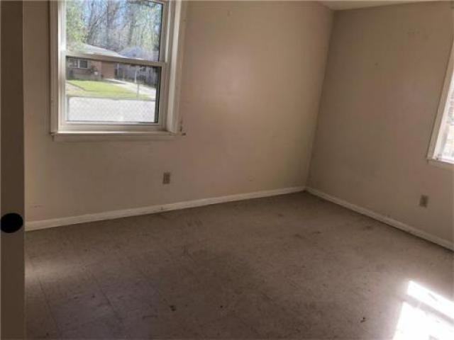 1001 Mono Ct - Photo 3 of 6