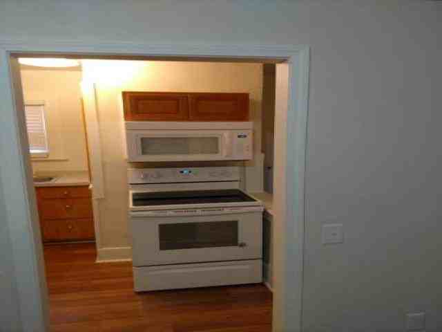 722 S 16th St - Photo 3 of 6