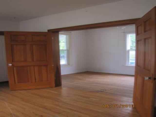 712 E Taylor St - Photo 2 of 6