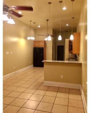 516 David St - Photo 3 of 6