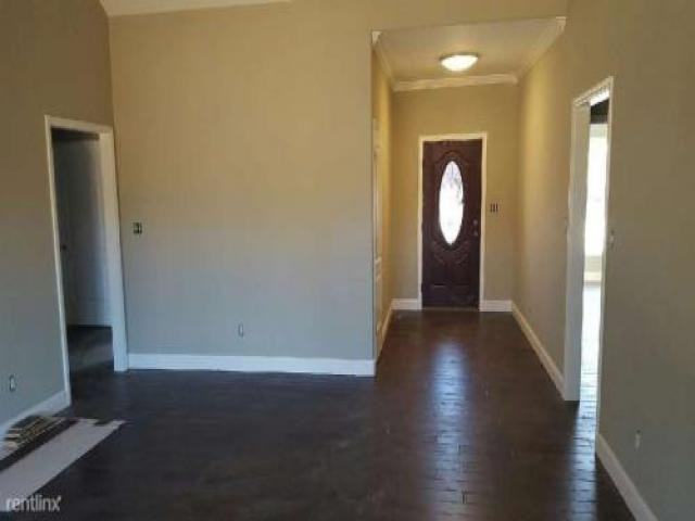 295 Leon Chapman Rd - Photo 3 of 6