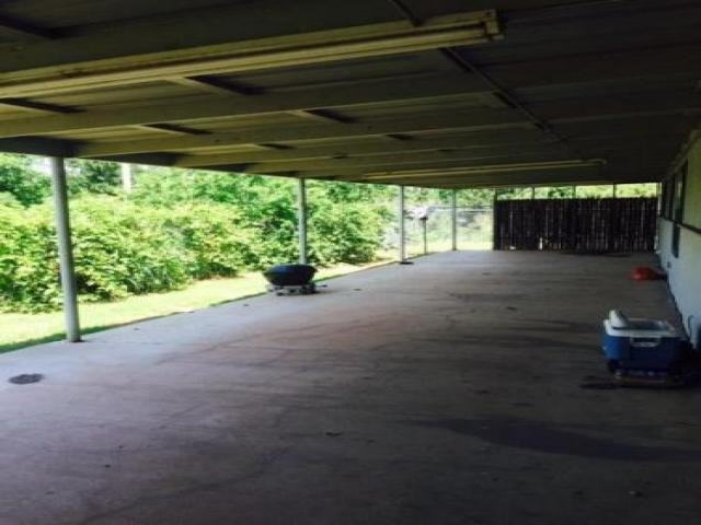 3300 E Broadway Ave - Photo 3 of 6