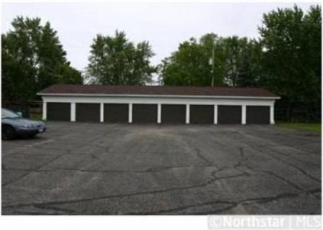 320 Spruce Dr E - Photo 3 of 6