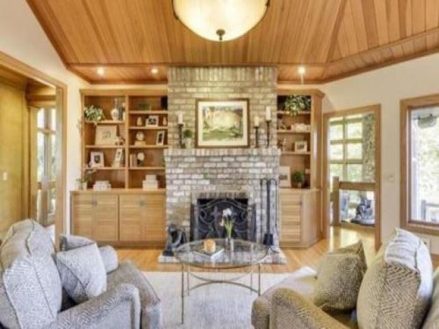 1209 French Creek Dr - Photo 3 of 6