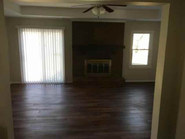 7900 W 91st St - Photo 2 of 6