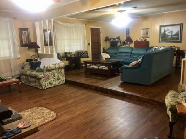 173 Lazybrook - Photo 2 of 6