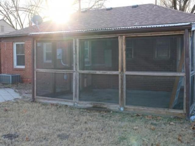 4730 S Osage St - Photo 3 of 6