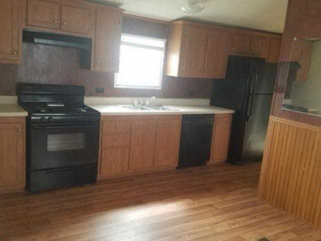 313 Melody Ln - Photo 3 of 6