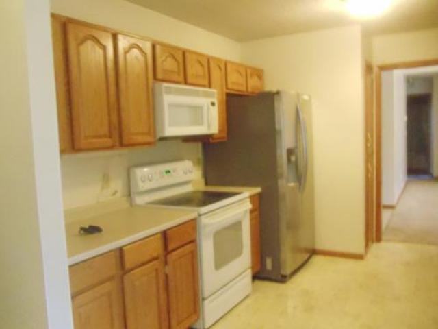 2119 N Malcolm St - Photo 3 of 6