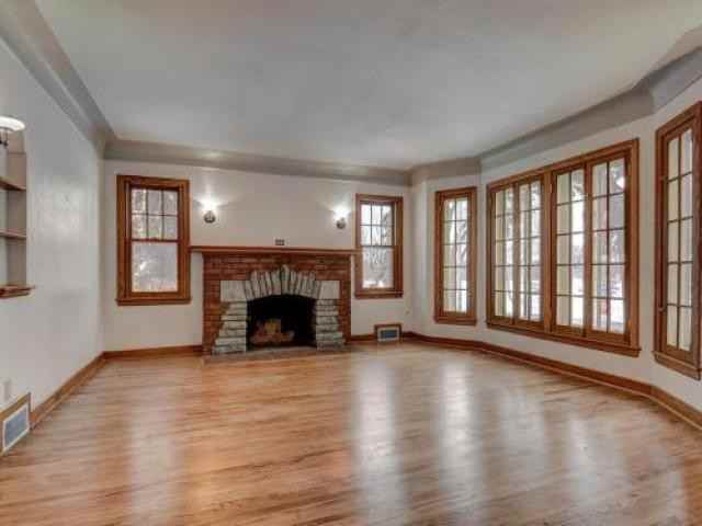 5000 Cedar Ave S - Photo 2 of 6