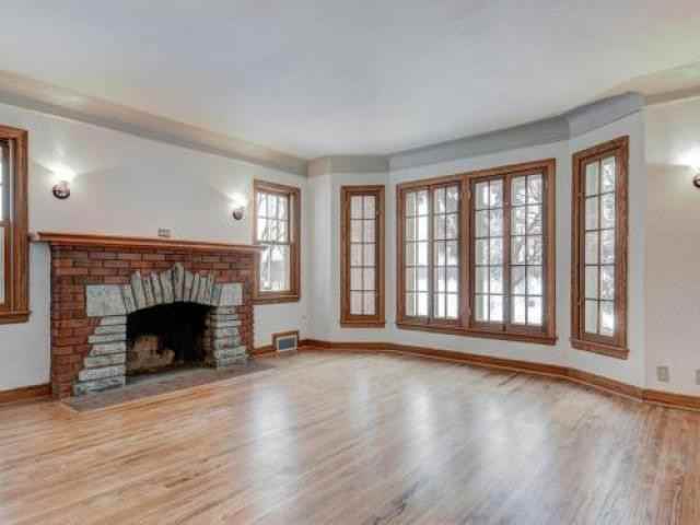 5000 Cedar Ave S - Photo 3 of 6