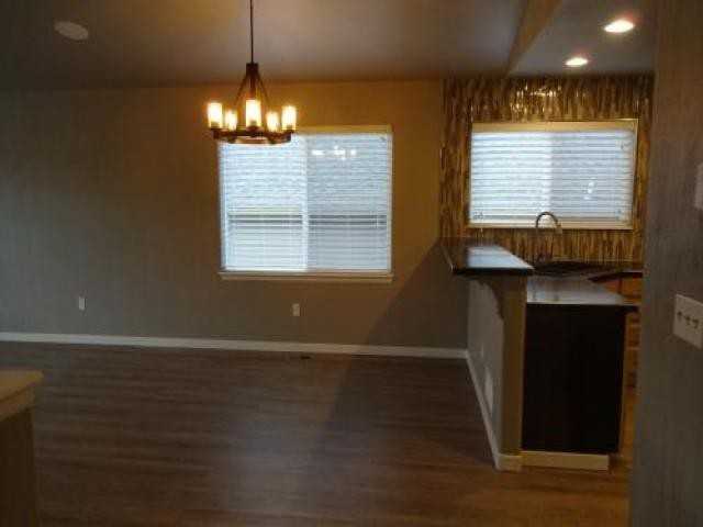 2620 Clarion Ln - Photo 2 of 6