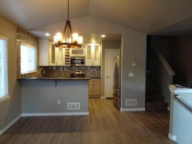 2620 Clarion Ln - Photo 3 of 6